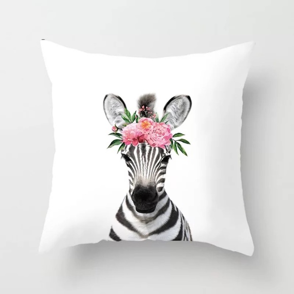 Pillow Covers - Whimsical Animals - Set of 4 - Picture 5 of 7